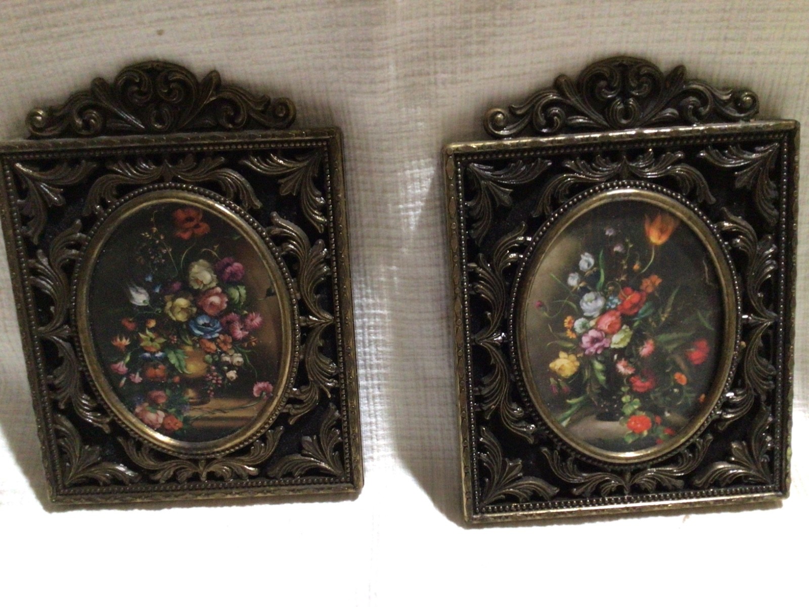 Pair of Vntg Italian Miniature Ornate Brass Frame Oval Floral Art 4 x 5.3 inches