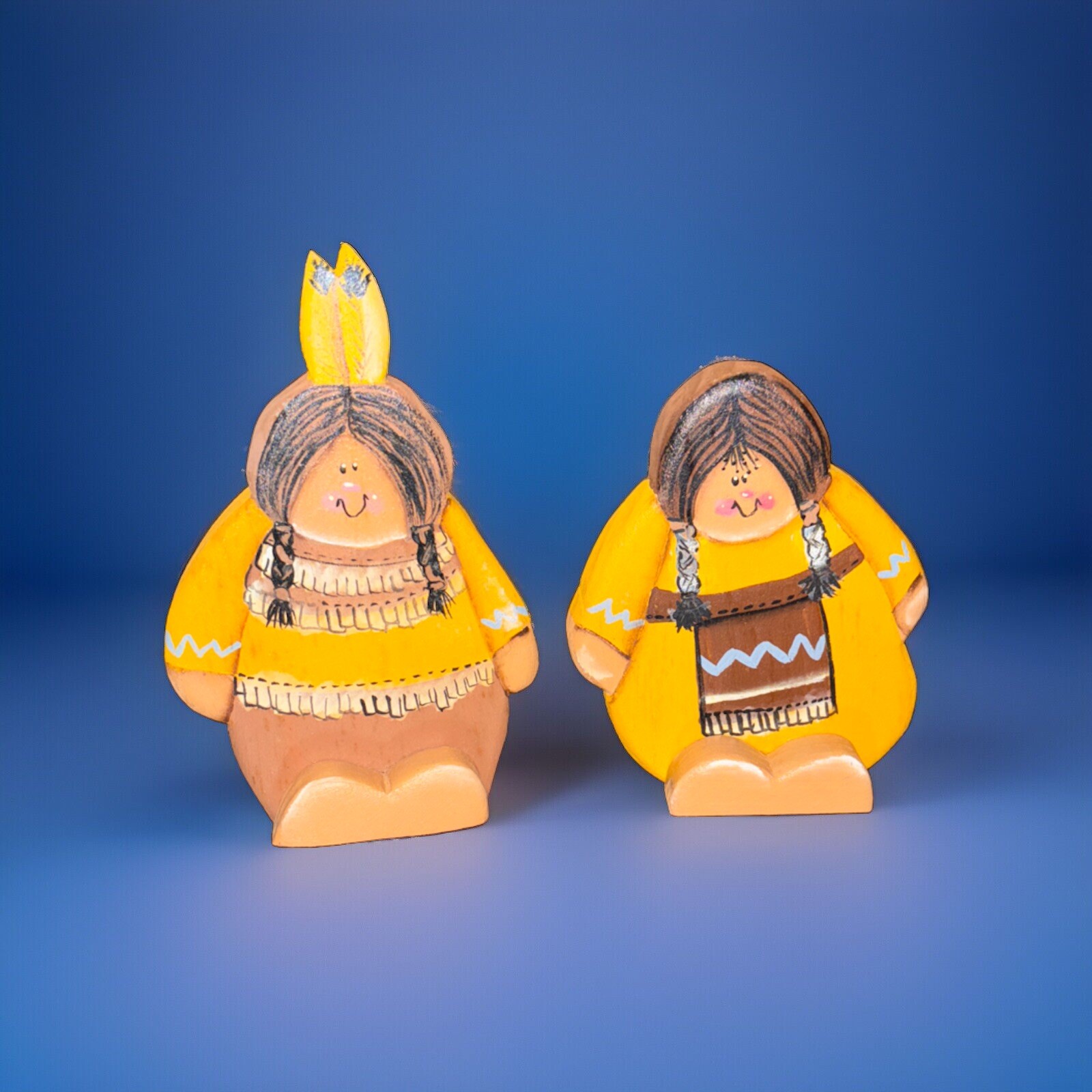 2 Indian/Native Americans Wooden Figures Hand Painted 4 Inches Thanksgiving