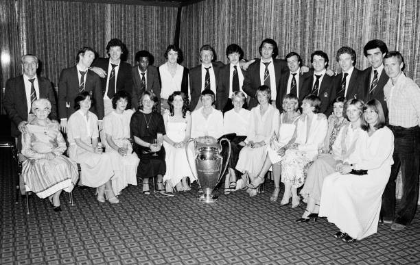 The Nottingham Forest team pose for an unusual team photo with the- Old Photo