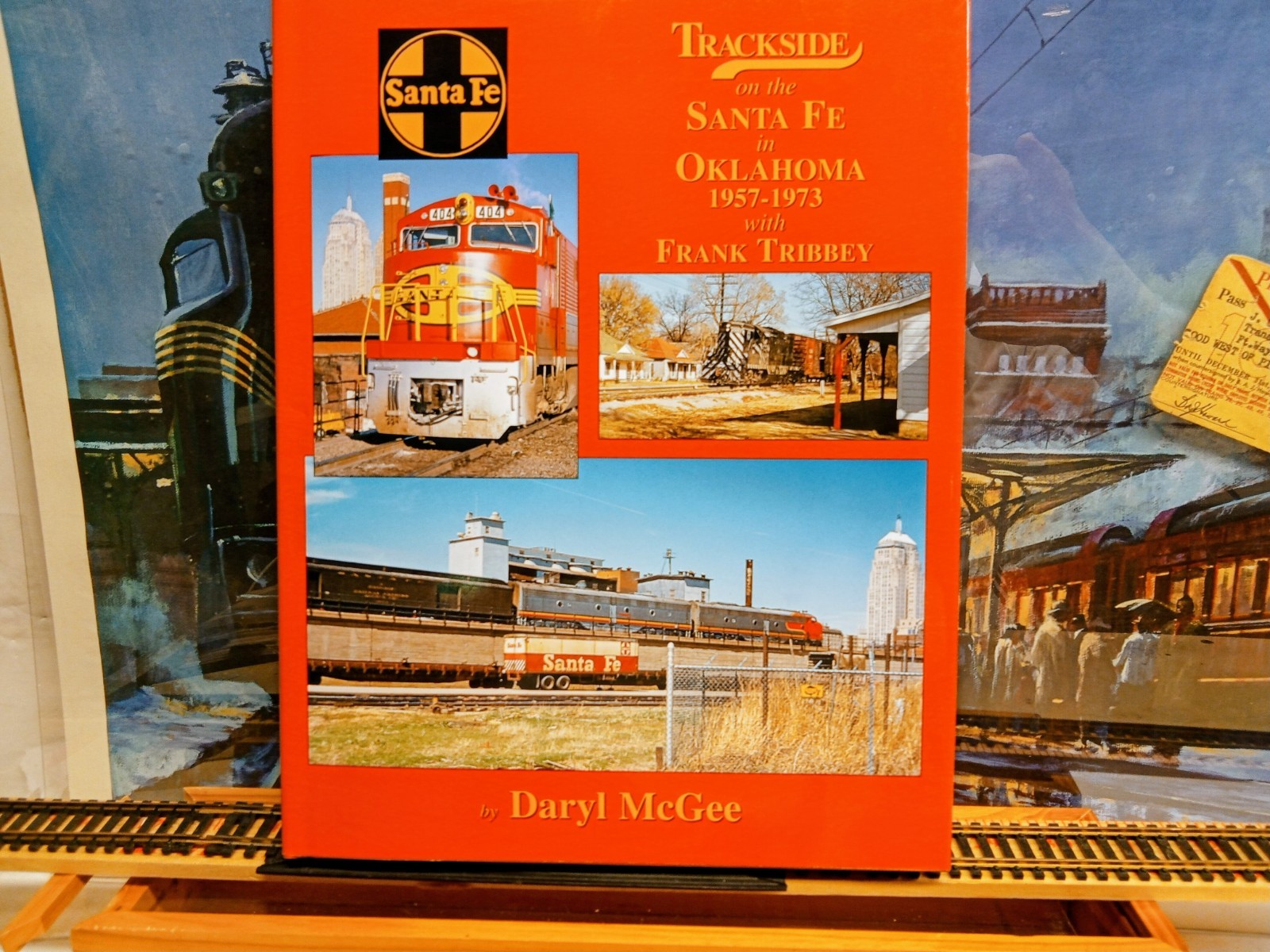 Trackside on the Santa Fe in Oklahoma 1957-1973. A Morning Sun Book.