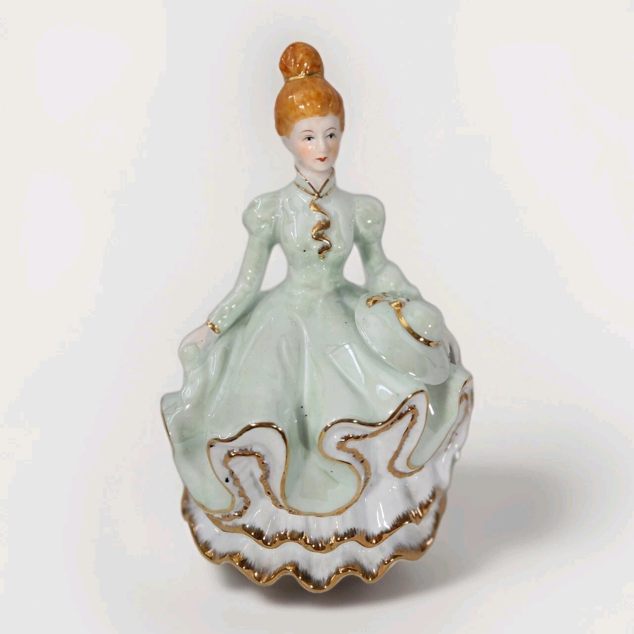 Southern Belle Music Box Porcelain Exquisite 10\