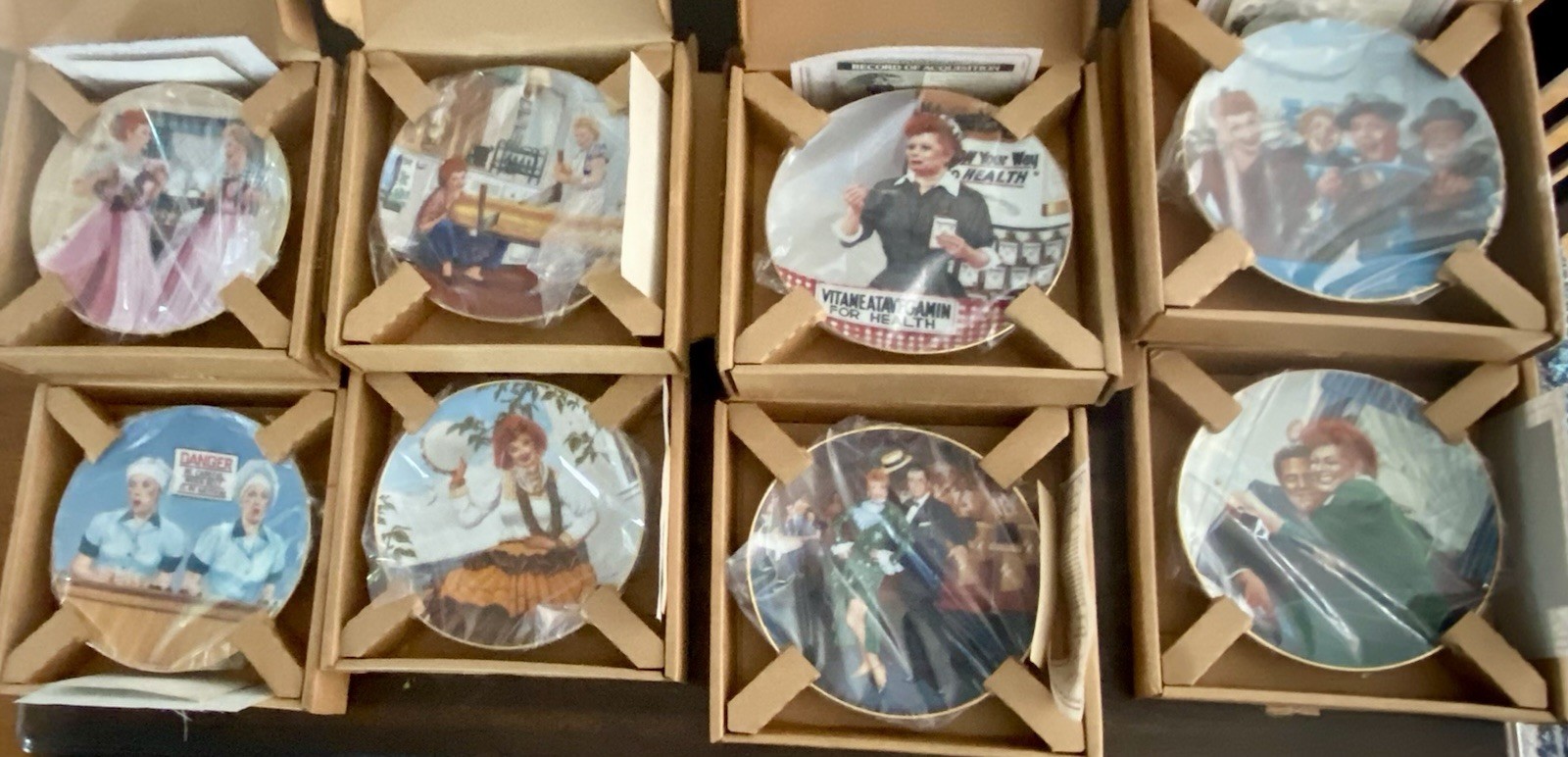 1989 Hamilton collection I Love Lucy 8 Plate Set New in plastic in original box