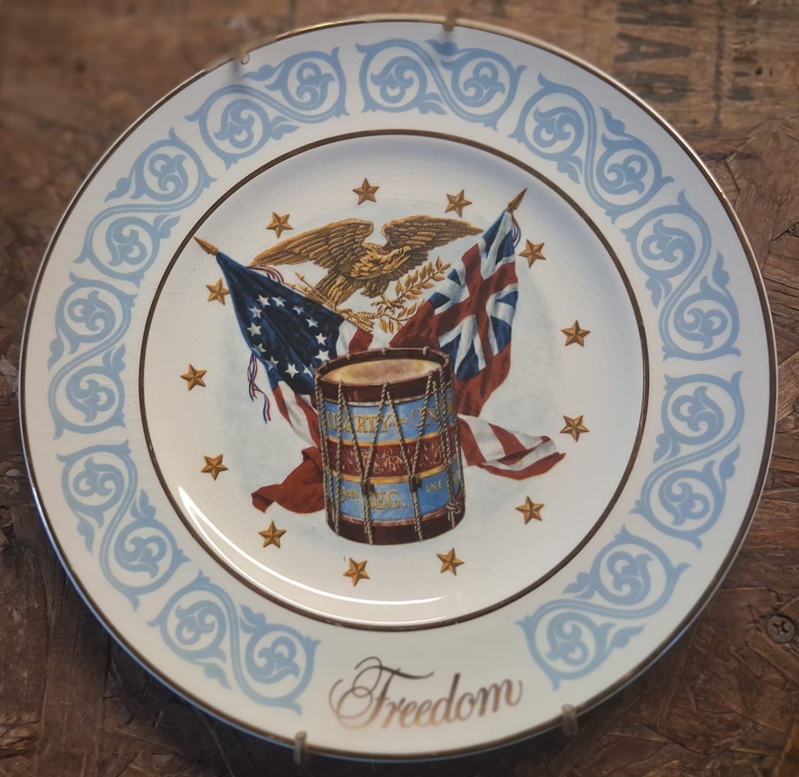 AVON Freedom 9\