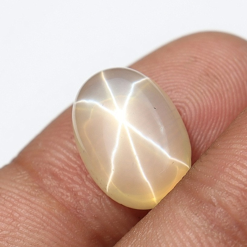 9 Ct Star Yellow Sapphire Natural Oval Cut Loose Gemstone 9 Ct Star Yellow Sapphire Natural Oval Cut Loose Gemstone