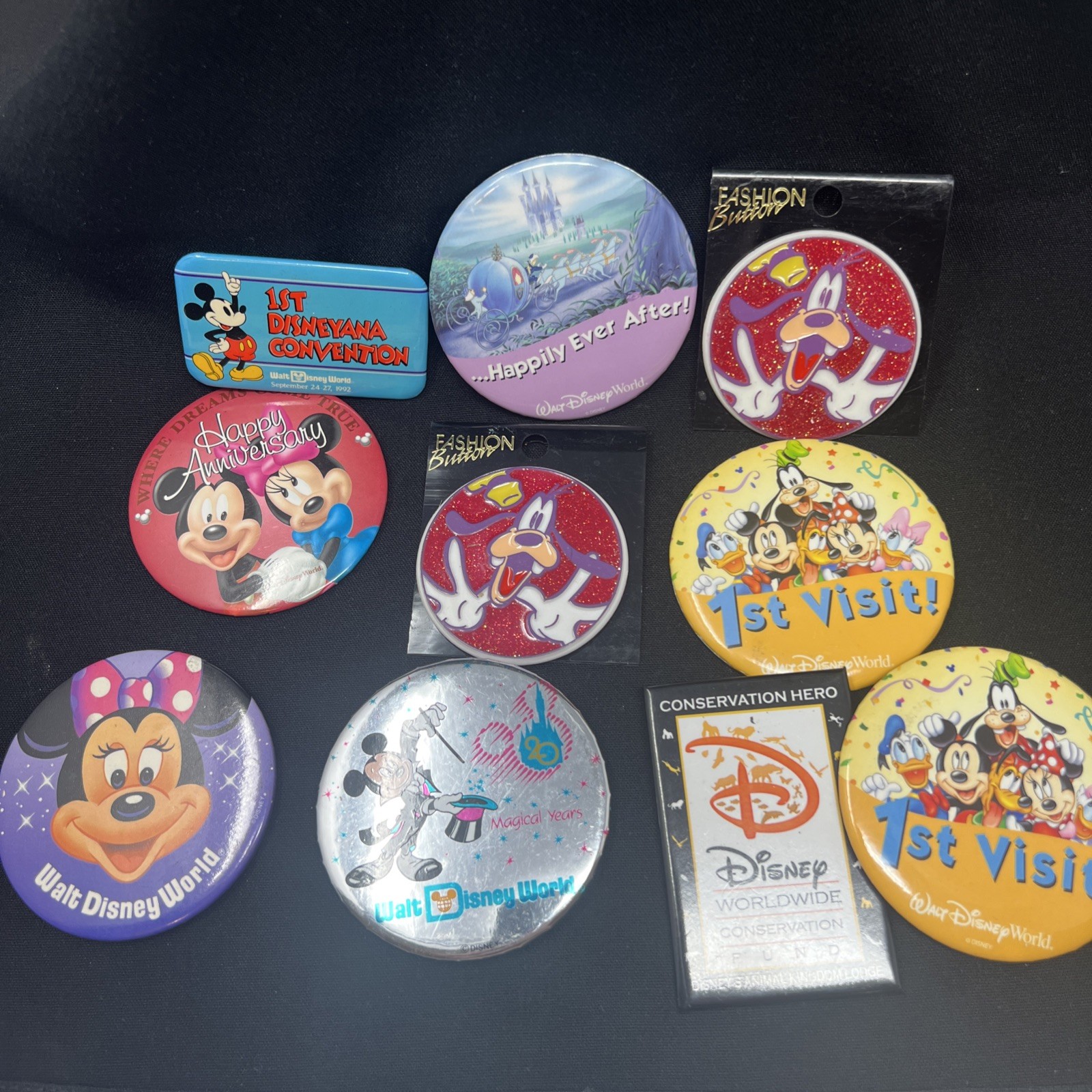 Disneyworld Buttons Vintage 1992 - Mickey Minnie Goofy Cinderella Lot Of 10