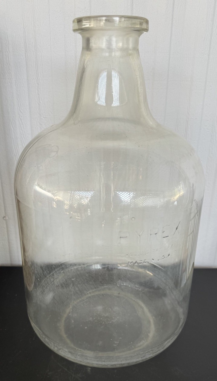 Vintage Corning PYREX 5 Gallon Industrial Borosilicate Glass Bottle/Jug Vintage Corning PYREX 5 Gallon Industrial Borosilicate Glass Bottle/Jug