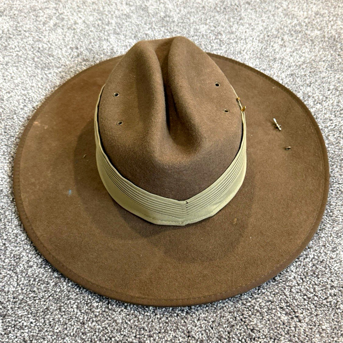 Statesman's Hat Australian Wool Felt Brown Size 58 Rising Sun Badge