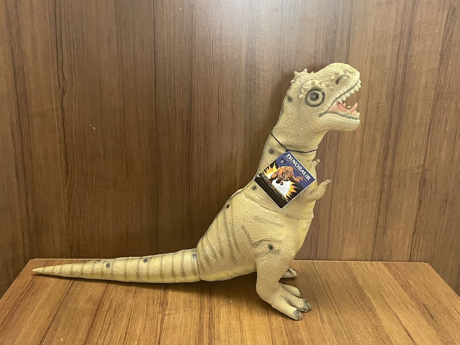 NEW Disney Dinoland Animal Kingdom Tyrannosaurus Rex  Dinosaur Large Soft Latex