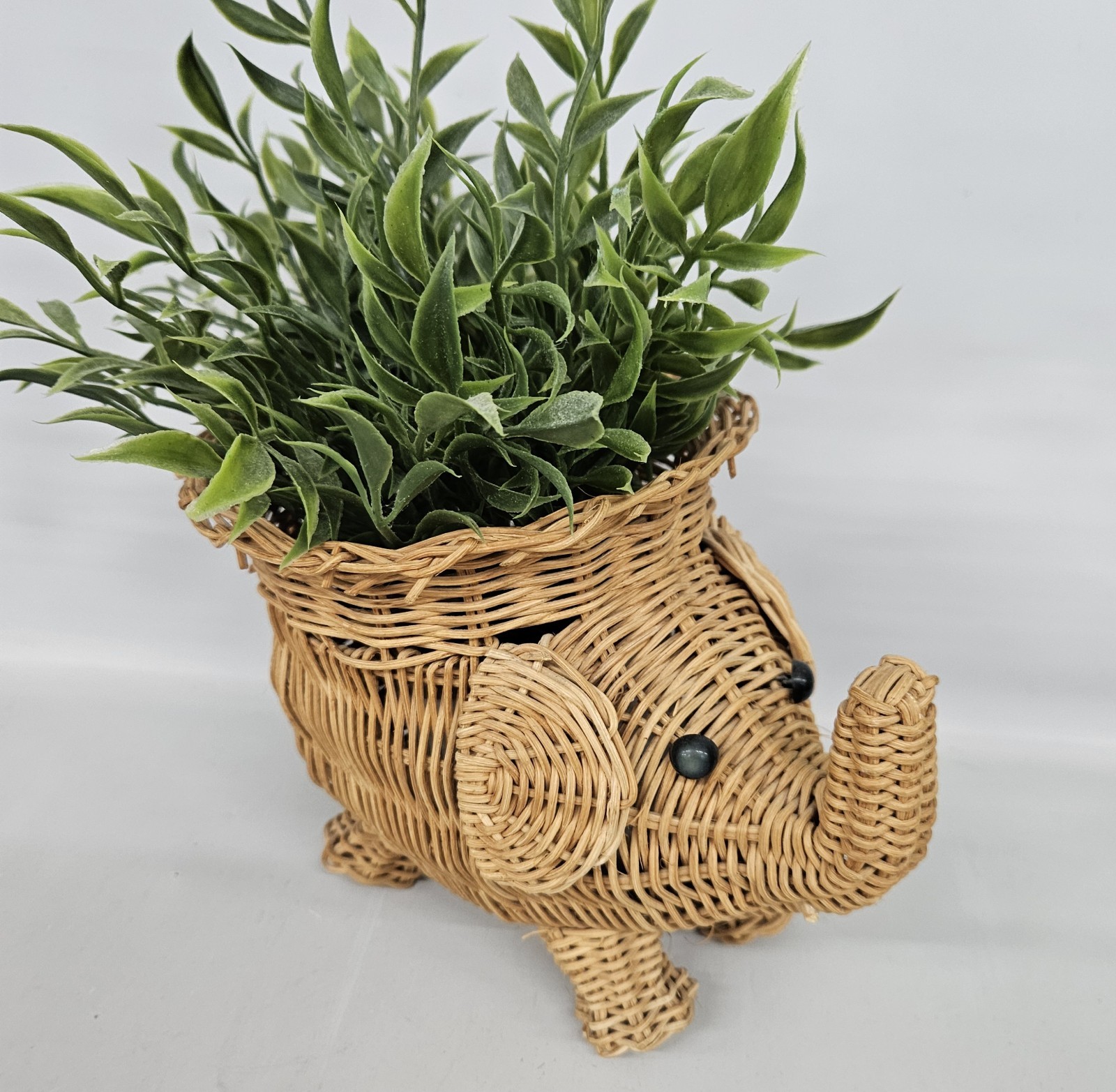 Wicker Elephant Basket Planter White Rattan Plant Holder BOHO Cottage Core 6\