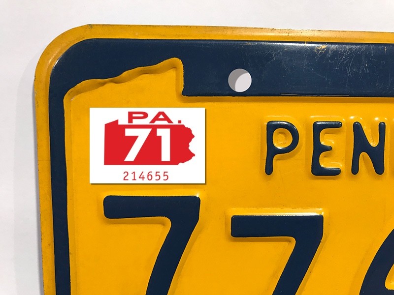 1971 Pennsylvania License Plate Registration Sticker, YOM, PA, Tag