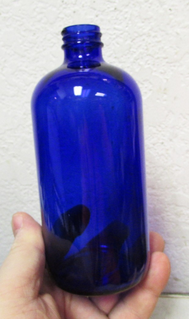 Vintage large cobalt blue bottle, no cap / lid, 6.5 inches tall, great decor