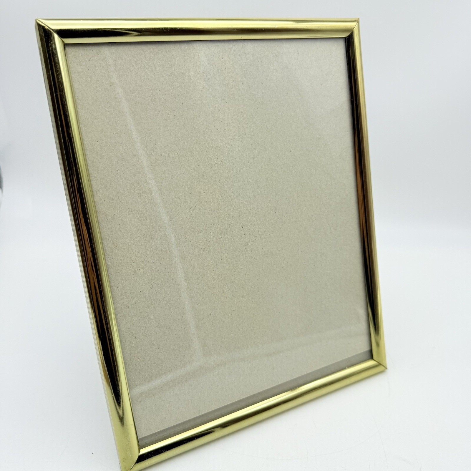 Elegant Gold Tone Large Edge Metal Picture Frame Easel Style 8x10