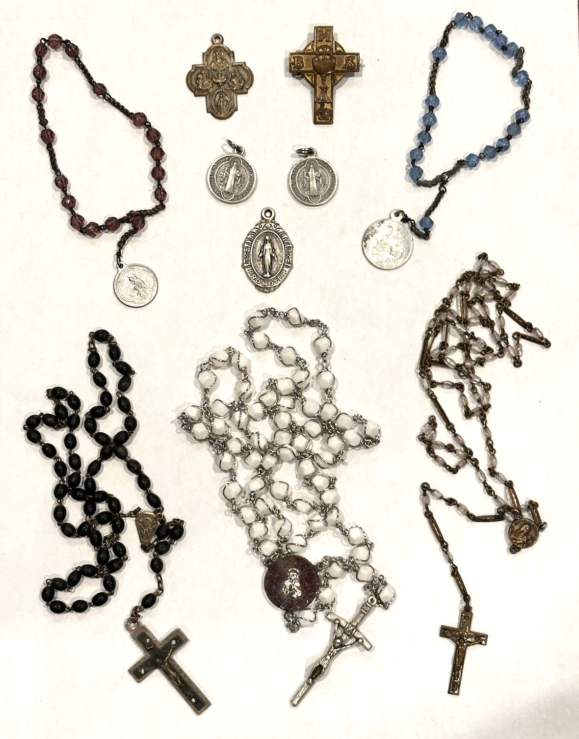 ROSARIES ST BENDICT ANN THERESA MARY FRANCE CZECH ITALY 4 WAY CROSS MEDAL LOT 10