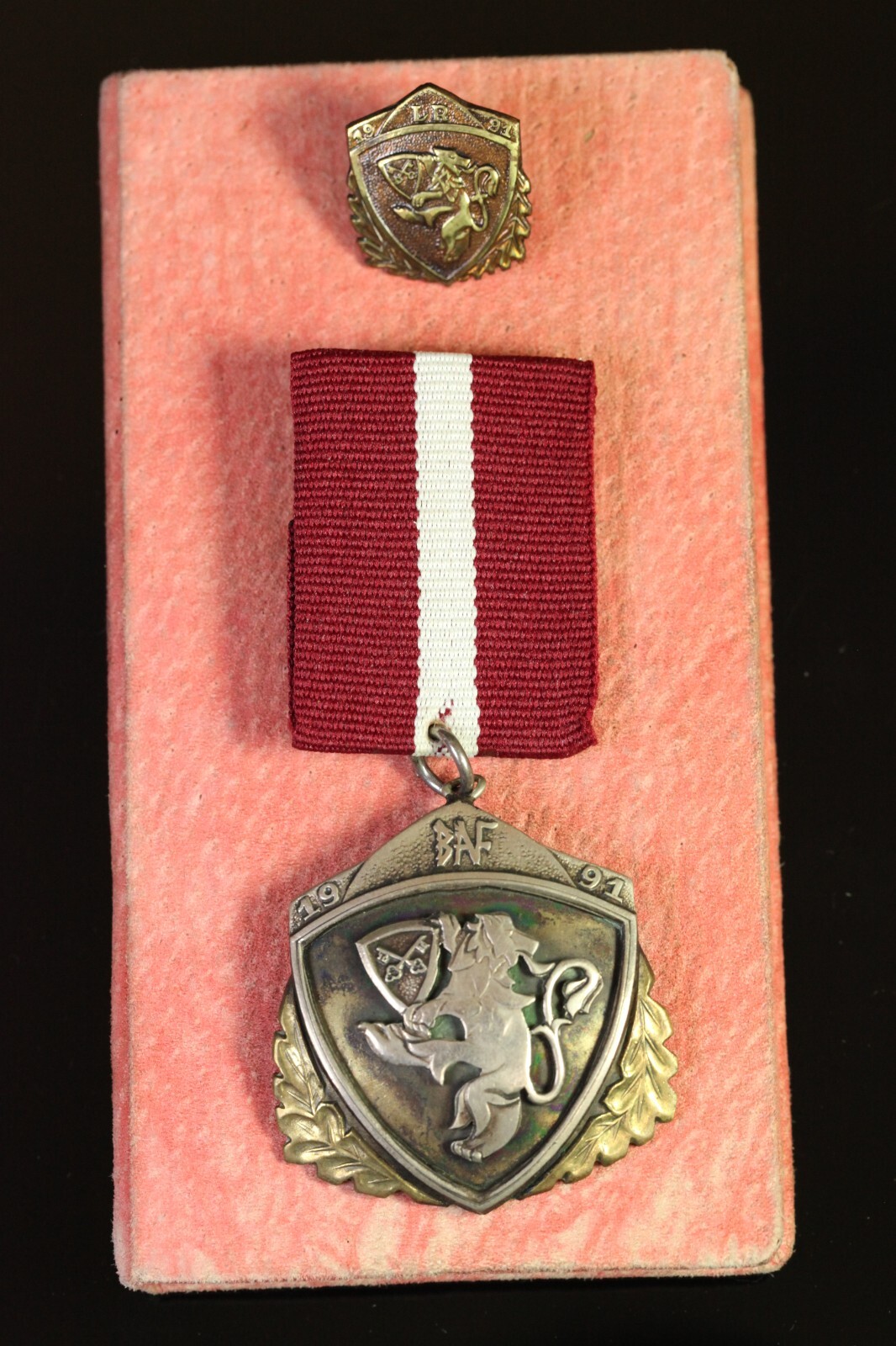 Latvia independence struggle Participants of the Barricades of 1991 Medal #1455