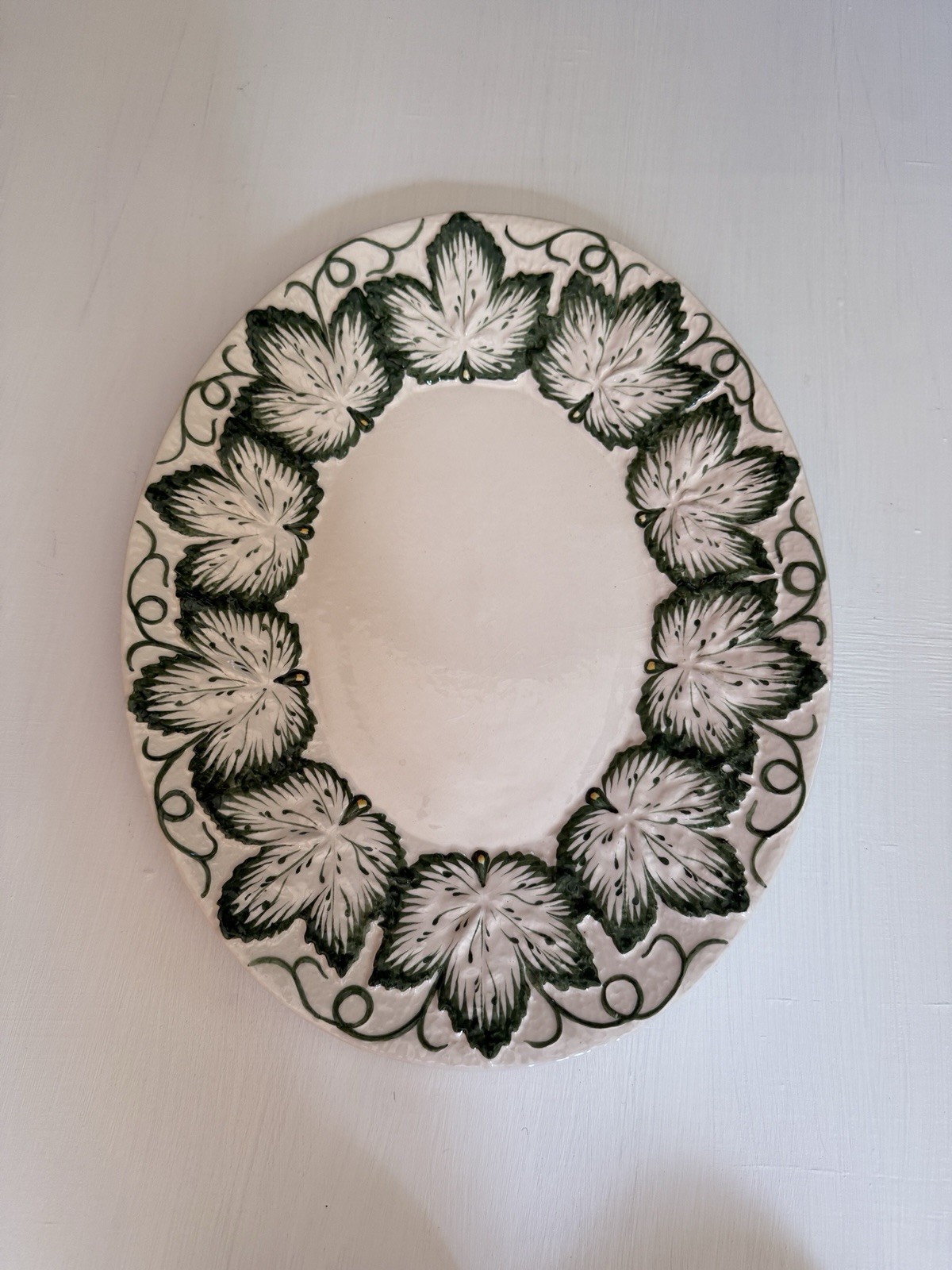 Vintage Olfaire Made In Portugal Scalloped Soup Tureen Underplate / Tray Vintage Olfaire Made In Portugal Scalloped Soup Tureen Underplate / Tray