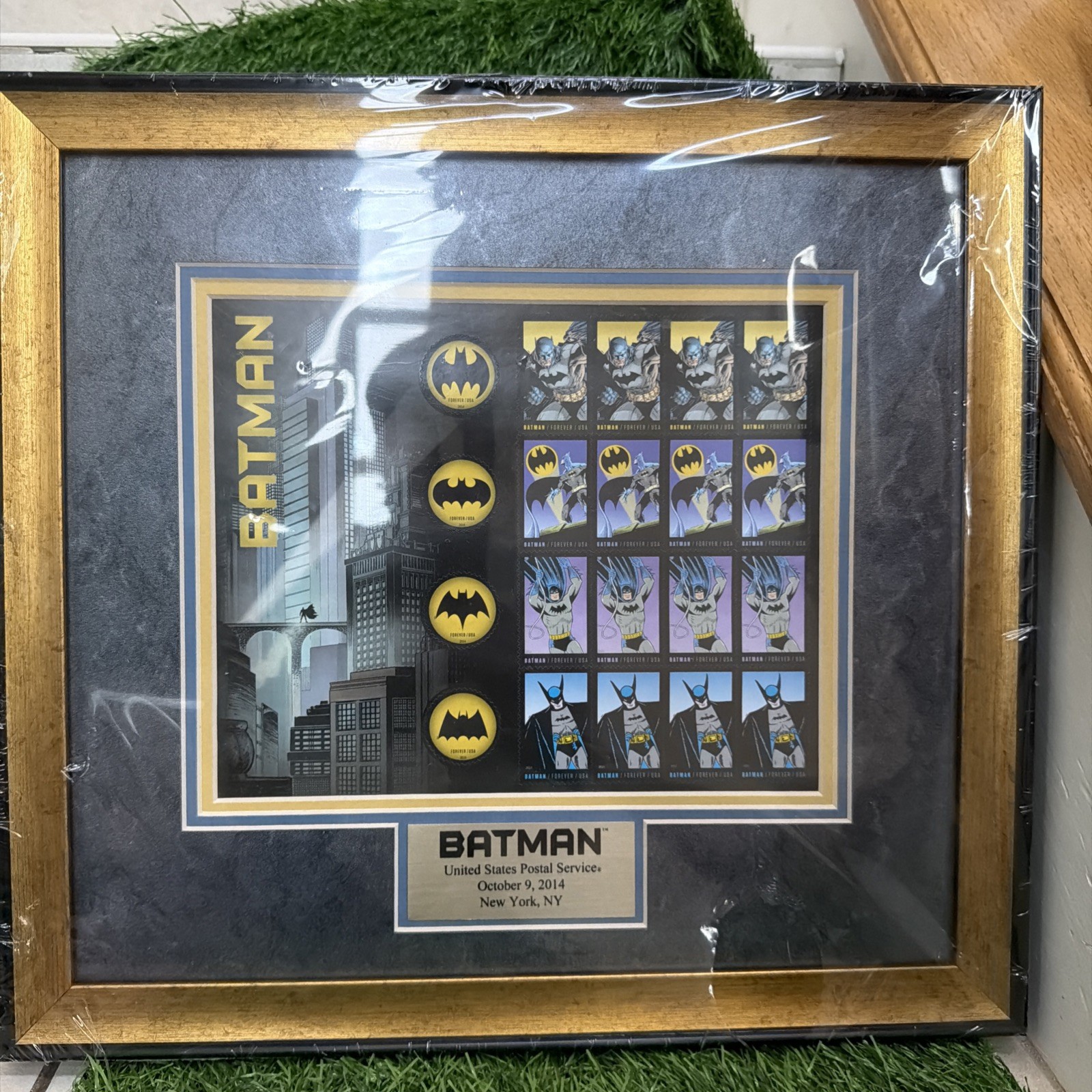 BATMAN USPS United States Postal Service 2014 Framed Stamp Sheet Triple Matted