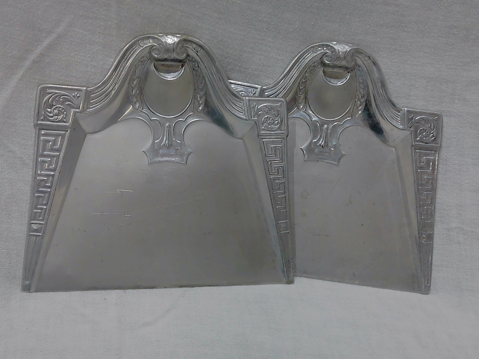 Vintage Aluminum Table Crumb Dustpan Catcher Silent Butler Greek Key Vintage Aluminum Table Crumb Dustpan Catcher Silent Butler Greek Key