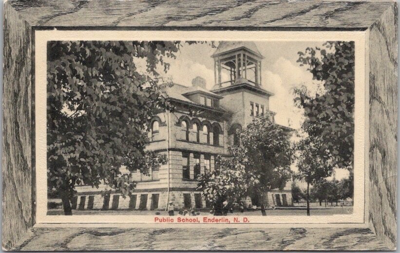 Vintage ENDERLIN, North Dakota Postcard PUBLIC SCHOOL Street View 1911 Cancel