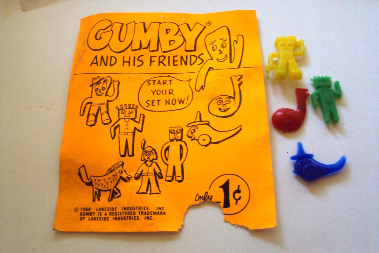 Vtg Gumball Charm Cracker Jack HK RARE GUMBY & HIS FRIENDS RINGS Vending prize Vtg Gumball Charm Cracker Jack HK RARE GUMBY & HIS FRIENDS RINGS Vending prize