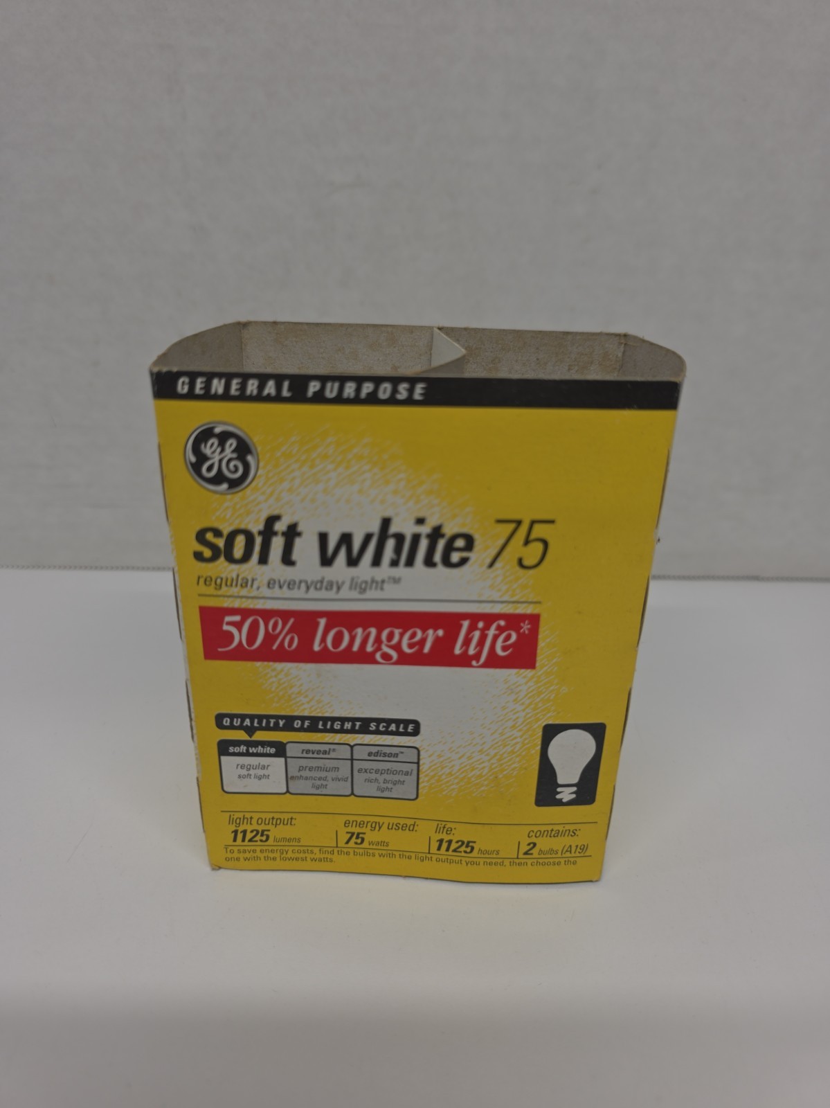 GE 75 Watt EXTRA SOFT WHITE Light Bulb Pack of 2 Old Stock 75w 1125 Lumens A19