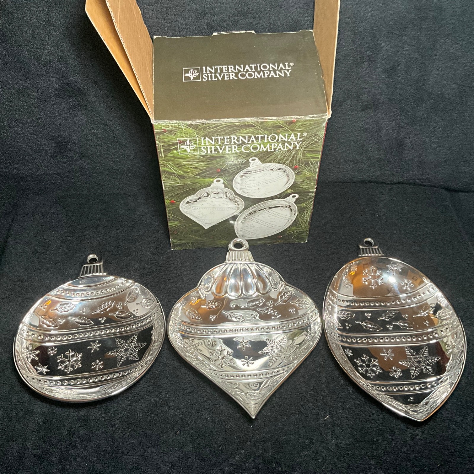 Set of 3 Christmas Ornament International Silver Co. Nut/Candy Bowls Set of 3 Christmas Ornament International Silver Co. Nut/Candy Bowls