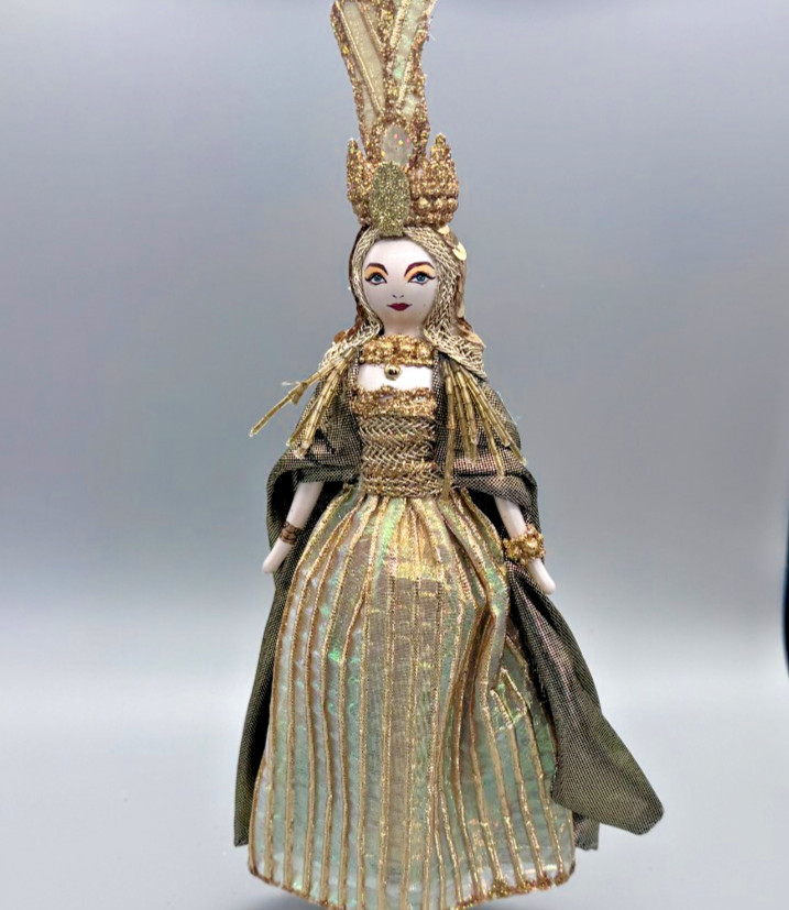 Kurt S. Adler / De Carlini Italian Style Glass Egyptian Queen Ornaments Kurt S. Adler / De Carlini Italian Style Glass Egyptian Queen Ornaments