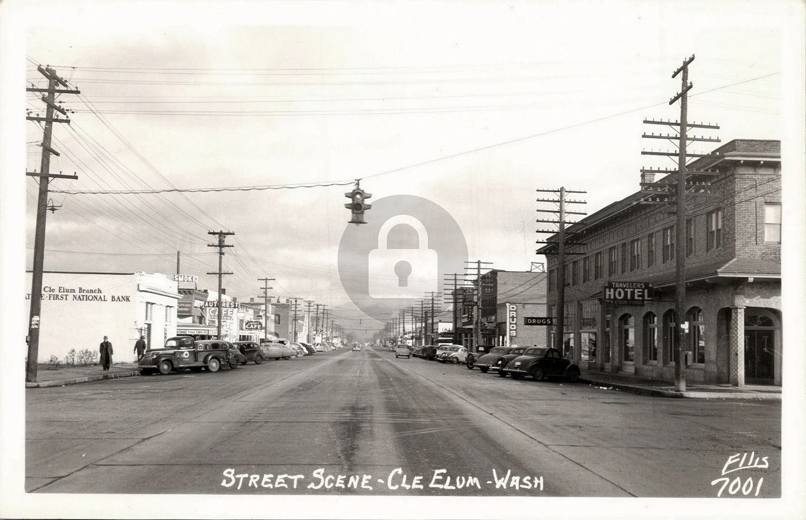 Cle Elum WA Street View Autorest Cafe Drugstore Hotel c1940s RPPC Postcard COPY