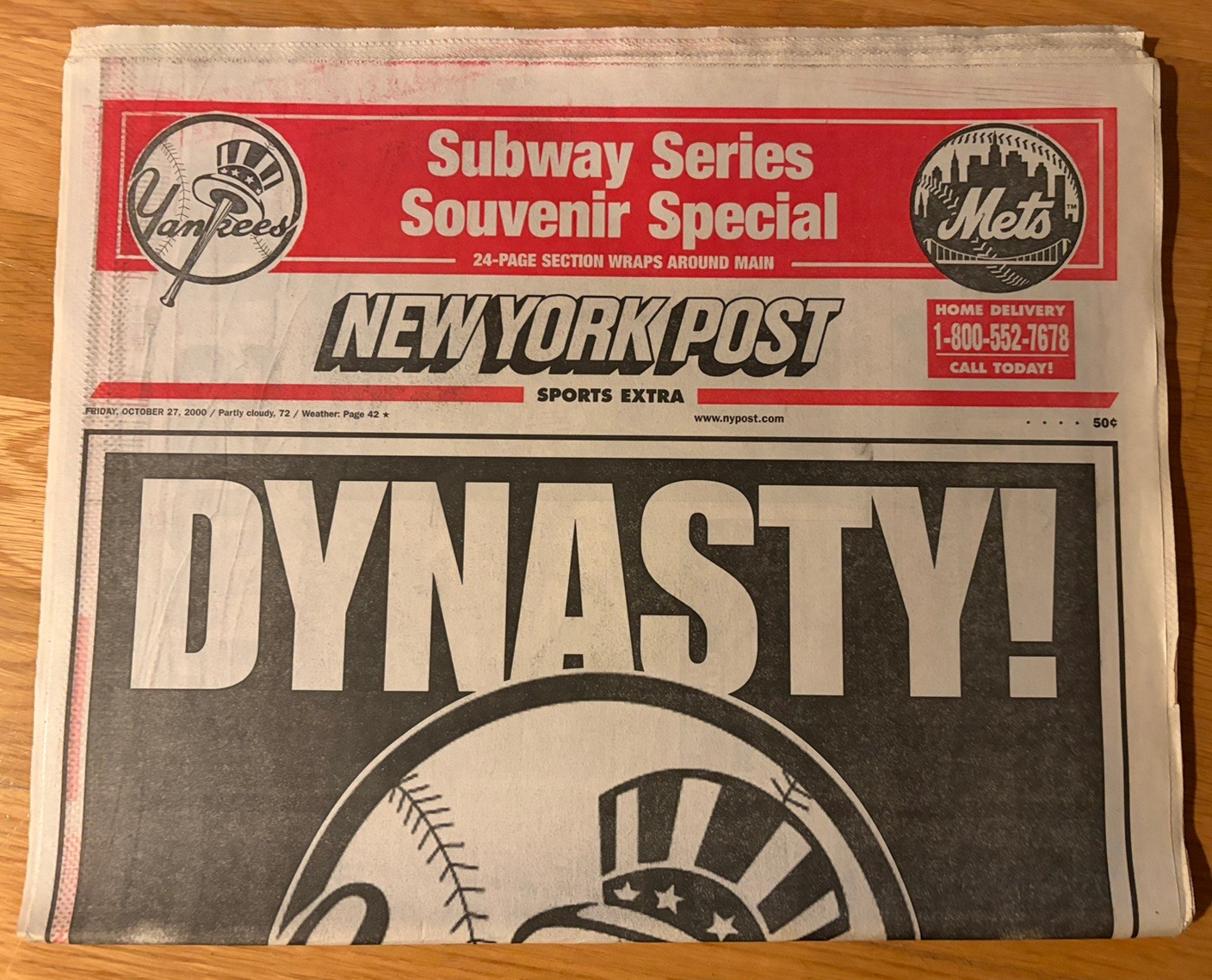 FINAL SALE  YANKEES WIN 3RD STRAIGHT WS.  Oct 27, 2000 NY Post Complete Newspap