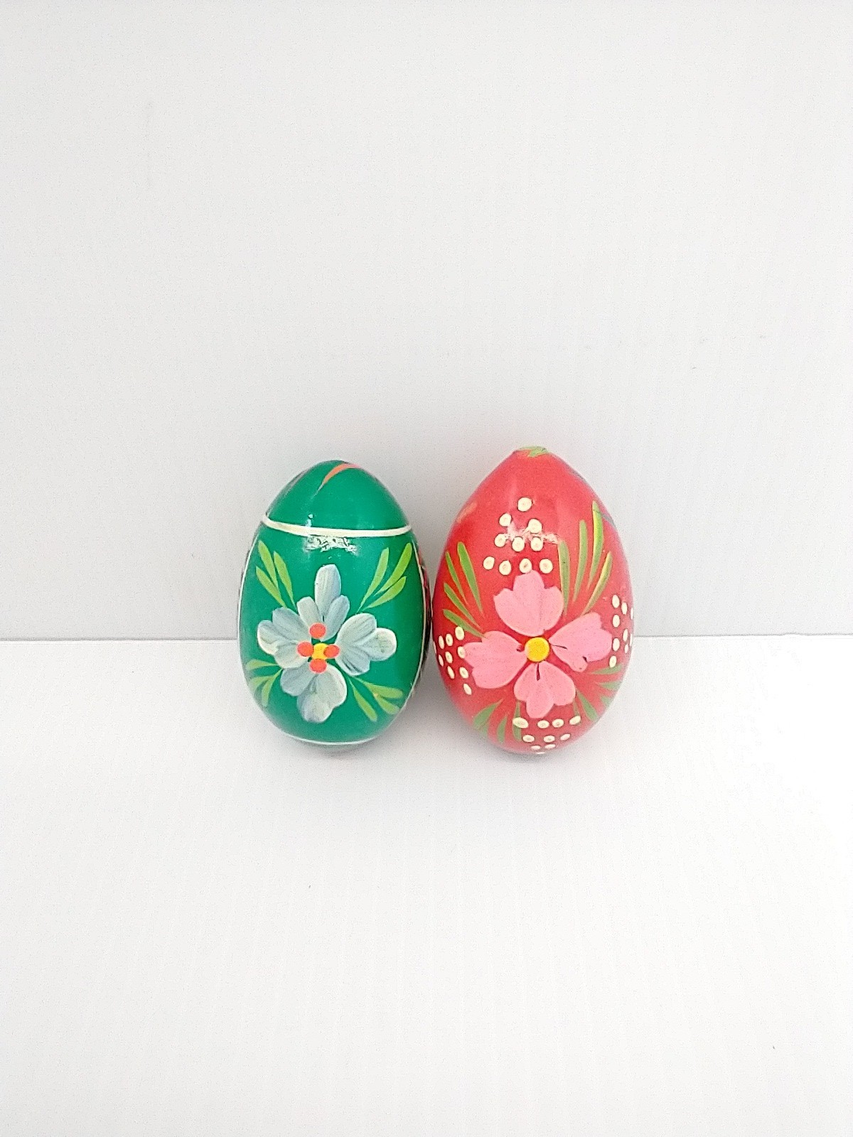 Vintage Polish Folk Art Set of 2 Hand Painted Carved Wooden Eggs Decor Easter