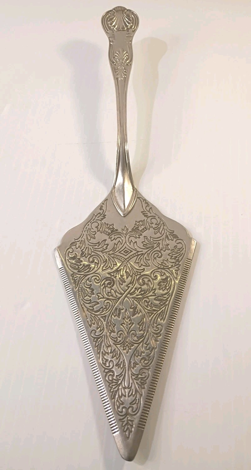 Older Kitchen Wear Cake Server, Color Silver Tone  Pre-owned 11.5 Inch Long