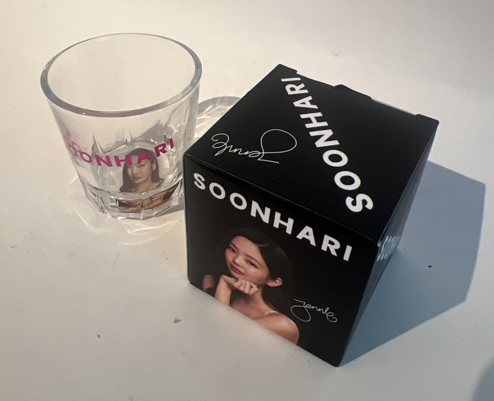2023 BLACKPINK Jennie Official Soonhari Soju Shot Glass 50ml Boxed KPOP Merch 2023 BLACKPINK Jennie Official Soonhari Soju Shot Glass 50ml Boxed KPOP Merch