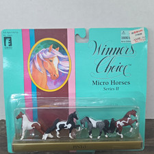 Winner's Choice Micro Horses Series II Pinto Plastic Horse Figurine Set picture