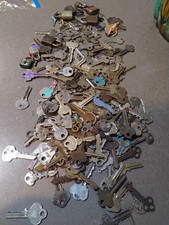 Random Pull Vintage & Antique Lock + Key Lot (1+25 Ct) picture