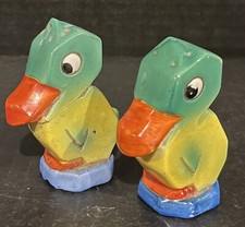 Vintage GOEBEL 1935 Rare Salt & Pepper Shakers ( Incised crown mark) ***READ picture