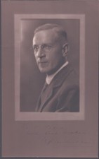 UPTON SINCLAIR - AUTOGRAPHED INSCRIBED PHOTOGRAPH 1922 WITH CO-SIGNERS picture