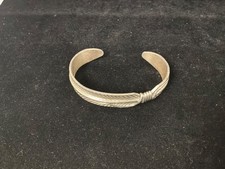 Signed Navajo Vandever 28.4g Sterling Silver Feather Cuff Bracelet picture