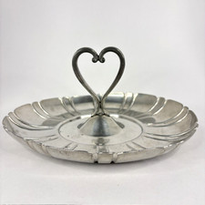 Vintage Pilgrim Pewter Serving Tray 2326 Heart Carry Handle Scalloped Edges 10