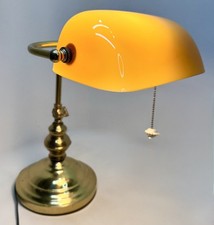 VTG Amber/ Butterscotch Glass Shade Bankers Lamp, Brass Base Pull-chain 15” picture