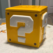 Yellow/White Glossy Ceramic Video Game Cube Box w/ Lid, Tissue Holder picture