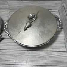 1940s 50s Hammered aluminum casserole dish Retro handle Pyrex insertBuenilum Set picture
