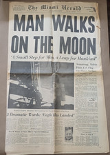 Original Man Walks On The Moon- Original July 21, 1969 Miami Herald Newspaper picture