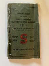 RARE JANUARY  1934 SINGER 221 FEATHERWEIGHT SCHOOL BELL SEWING MACHINE MANUAL picture