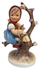 M.J. HUMMEL GOEBEL GERMANY FIGURINE APPLE TREE GIRL OLD PORCELAIN COLLECTABLE picture