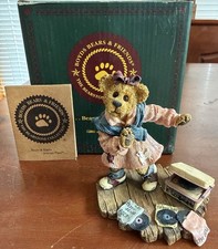 Boyds Bears And Friends Bailey Swing Time Bearstone Collection # 227756 1st Ed. picture