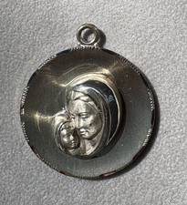 Vintage Creed Co. Sterling Silver 3-D Madonna and Child Religious Pendant 1 3/8
