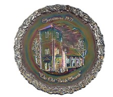 VTG  1971 Fenton Amethyst Carnival Glass Christmas Plate The Old Brick Church 8