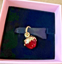 2026 Disney Parks Pandora Snow White Poison Apple Evil Queen Dangle NEW picture
