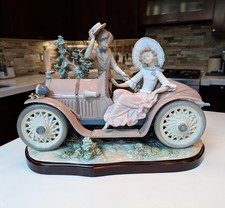 Vintage Large Lladró First Date #1393 Limited Edition Young Couple with Car Auto picture