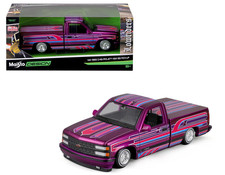 1/24 Maisto 1993 Chevrolet 454 SS Pickup Truck Lowriders Metallic Purple 32550PU picture