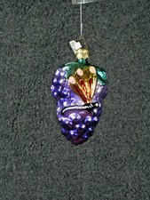 Inge Glas Ornament - Dragonfly on Grapes - (Grapes/Butterfly) picture